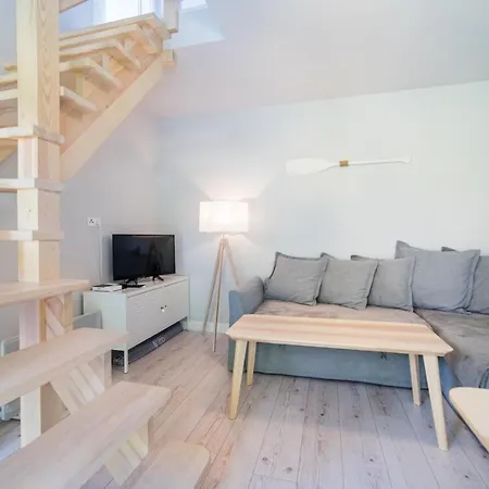 No155 Blisko Plazy 홈스테이 *