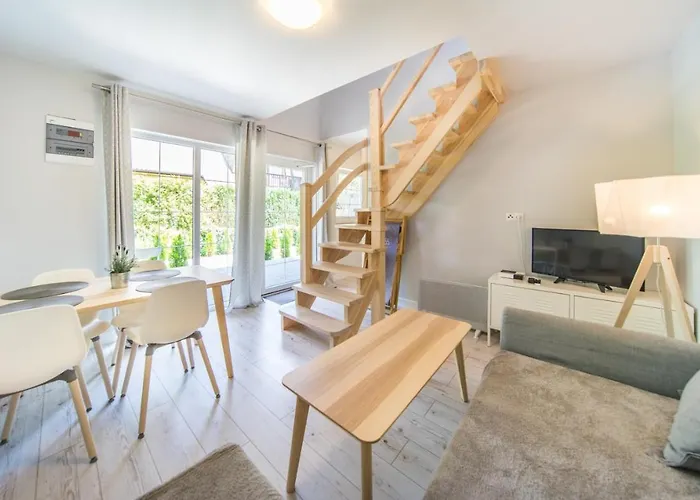 No155 Blisko Plazy 홈스테이 *